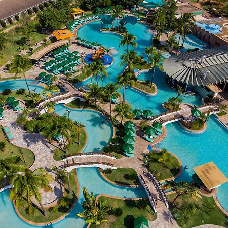 Blue Tree Thermas De Lins Resort Zewnętrze zdjęcie Aerial view of the water park